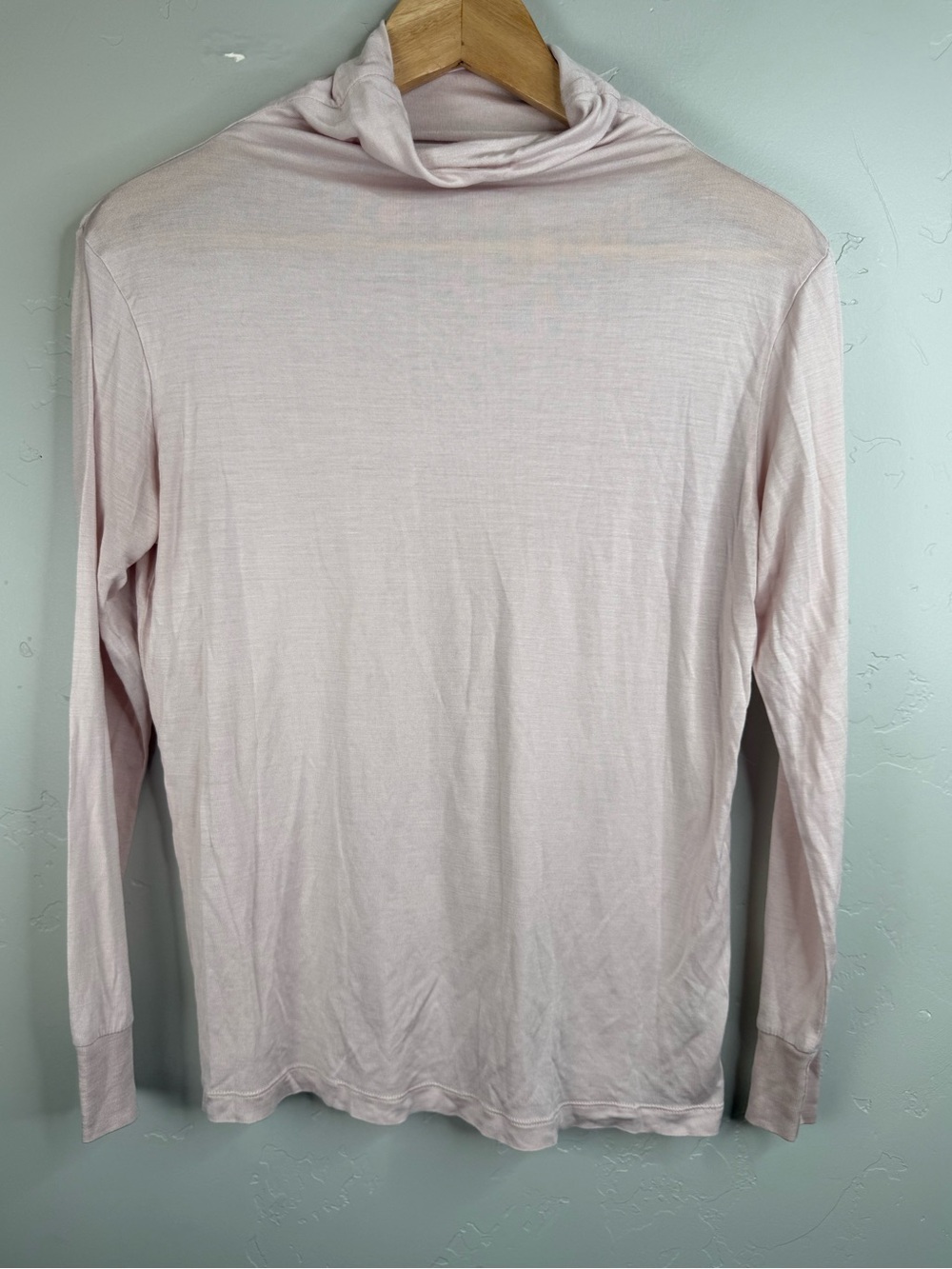 Winter Silks Women's Turtleneck Top Long Sleeves Pullover Light Pink Medium - Picture 2 of 9